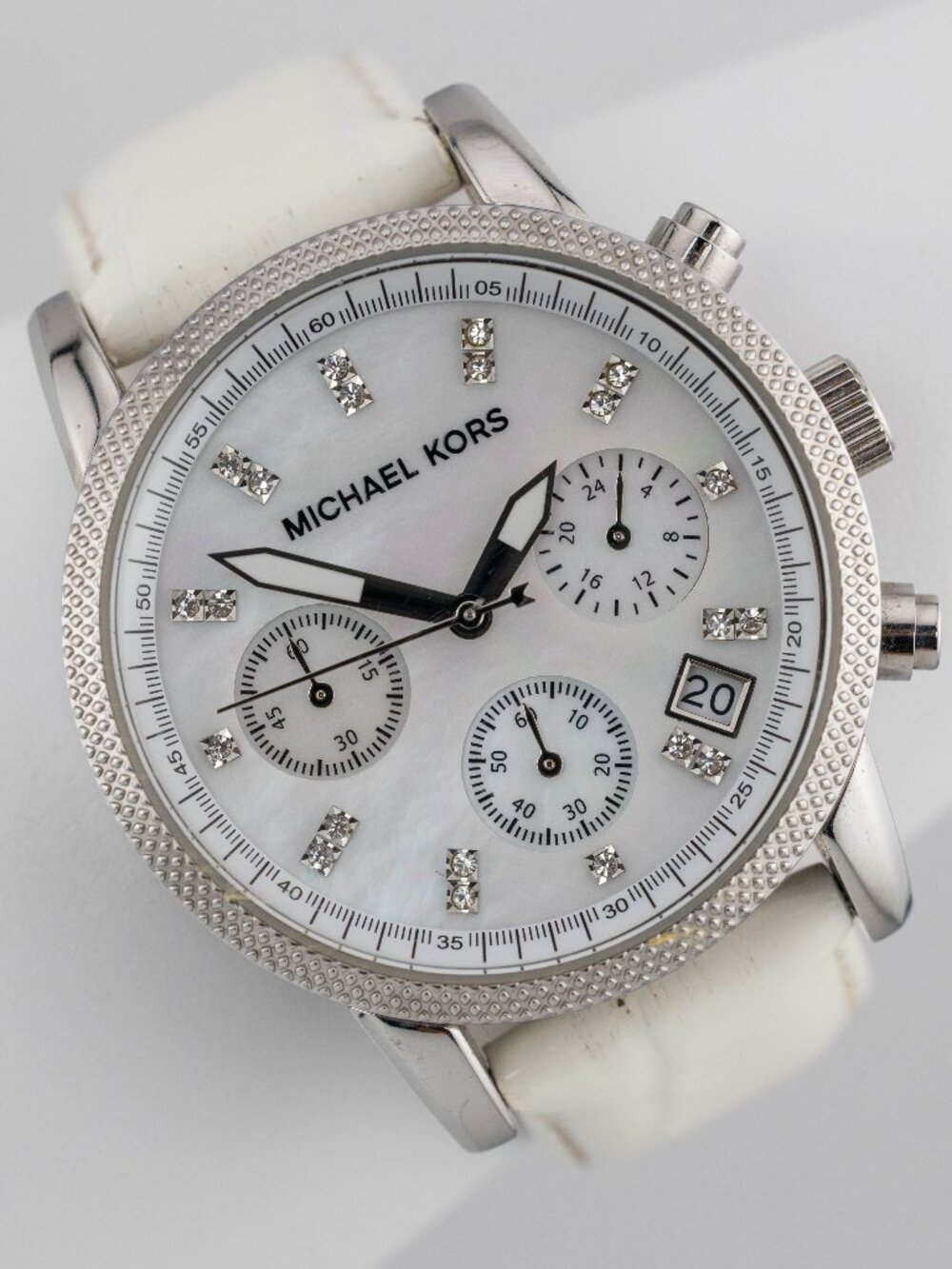 Michael Kors MK-5049 Genuine Leather Band Quartz Analog Women's Watch New Batter